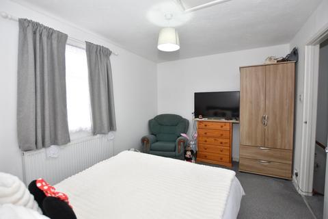 3 Bowdens Row, Redruth, TR15 2TS