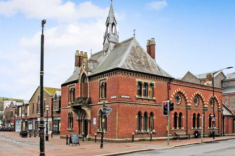 Mixed use for sale, 10 High St Lewes BN7 2AD