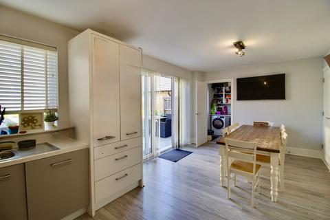 6 bedroom detached house for sale, Sellars Way, Basildon SS15