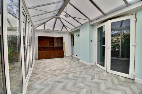 49 Court Avenue, Romford, RM3 0XS