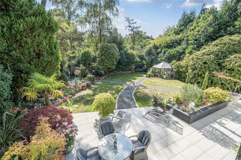 5 bedroom detached house for sale, Maywood Drive, Surrey GU15