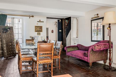 undefined, Quay Hill, Lymington, Hampshire, SO41