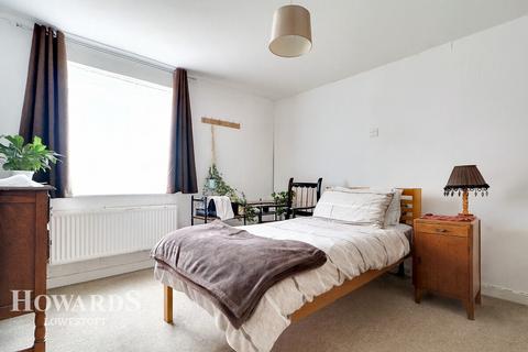 undefined, Raglan Street, Lowestoft