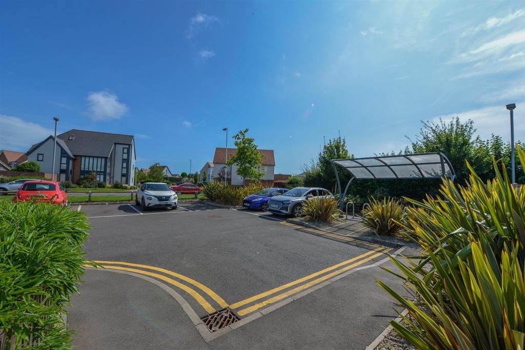 Camm House Hawkinge19.jpg