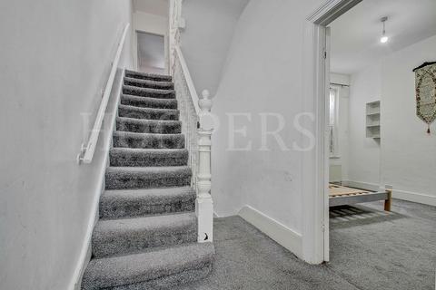 3 bedroom terraced house for sale, West Ella Road, London, NW10