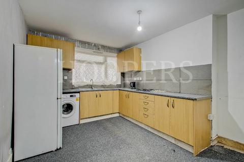 3 bedroom terraced house for sale, West Ella Road, London, NW10