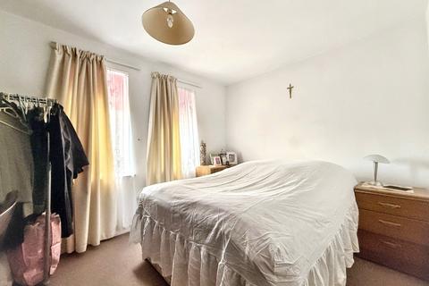 2 bedroom flat for sale, Spitfire Court