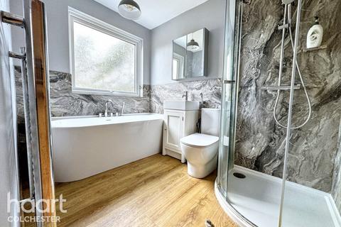 3 bedroom detached house for sale, Ley Field, Colchester