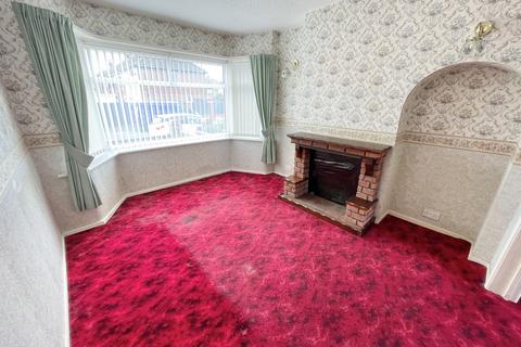 3 bedroom semi-detached house for sale, Crofton Avenue, Bispham FY2