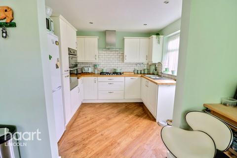 9 Dane Close, Metheringham, Lincoln, LN4 3DP