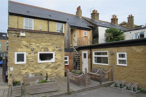 83 Canterbury Road, Whitstable, CT5 4HQ