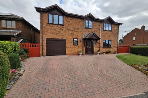 4 bedroom detached house for sale, Swanlow Avenue,  Winsford, CW7