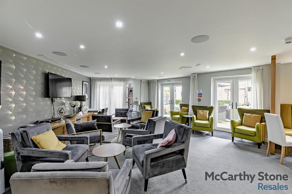 8660520-interior15-800.jpg