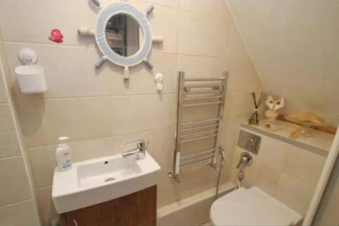 undefined, Fernbank Avenue, Wembley HA0