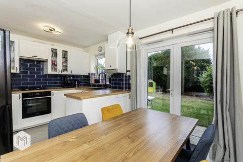 3 bedroom semi-detached house for sale, Irvine Avenue, Boothstown, Worsley, Manchester, M28 1LJ