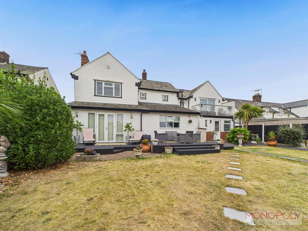 CAM03815 G0-PR0332-STILL006.jpg