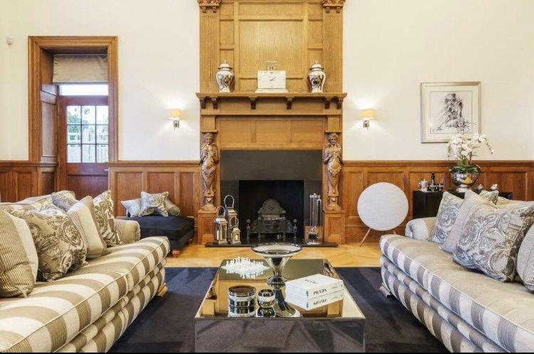 Sitting Area