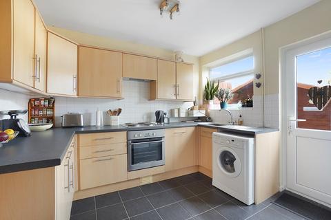 3 bedroom terraced house for sale, Bloors Lane, Rainham