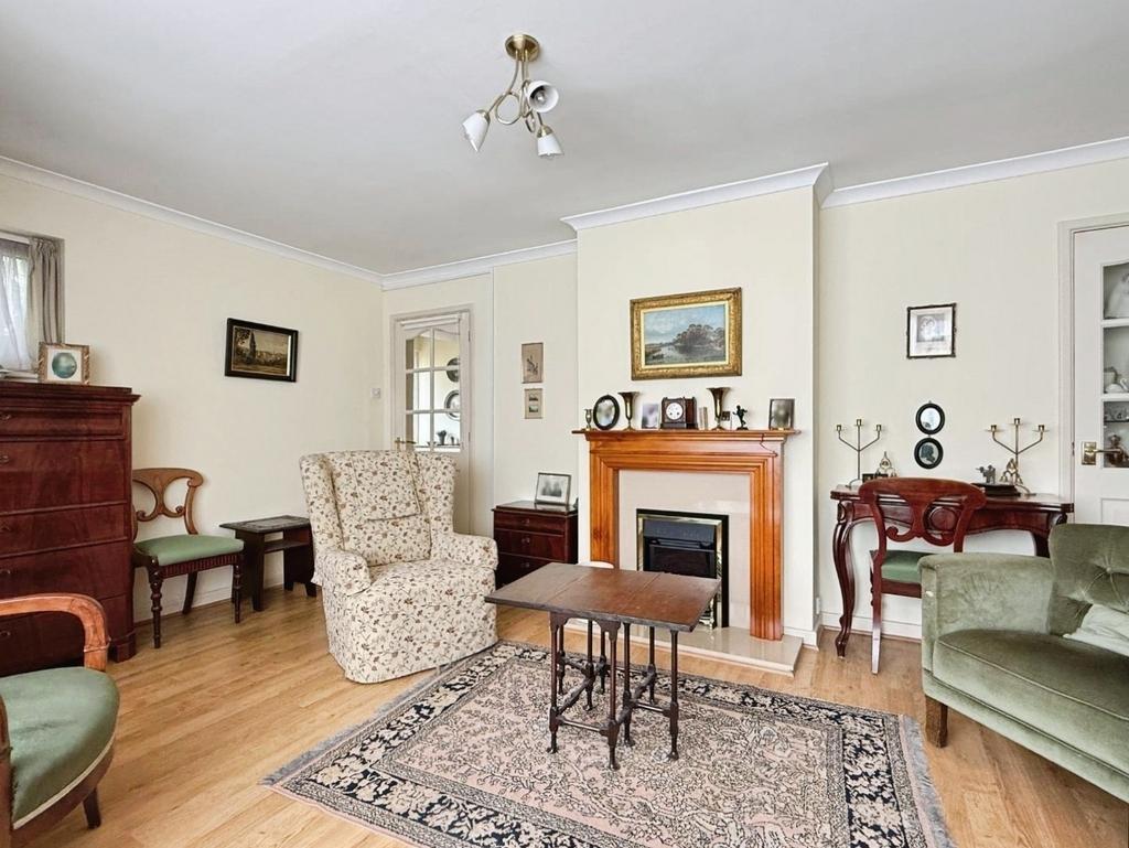 Pbox-living room-322561.jpeg