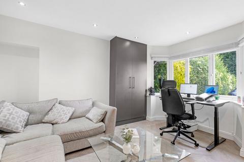 368 Chester Road North, Sutton Coldfield, B73 6RL