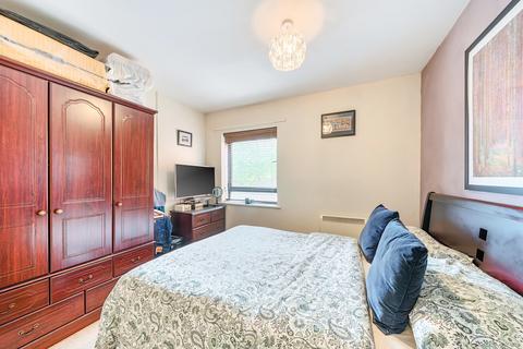 1 bedroom flat for sale, Poppy Court, Headstone Drive, Harrow, HA3