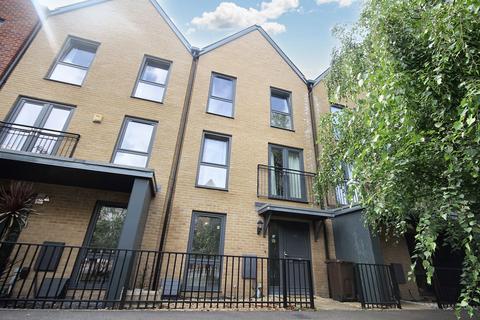 undefined, Churchill Road, Uxbridge, UB10