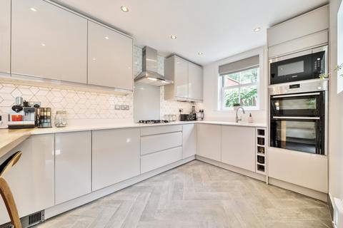 4 bedroom end of terrace house for sale, Ruthin Road, Blackheath