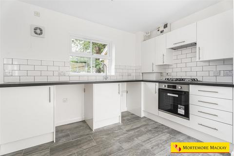 30 Macleod Road, London, N21 1SN