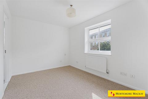 30 Macleod Road, London, N21 1SN