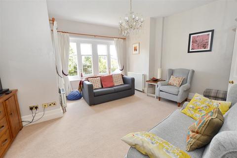 2 bedroom apartment for sale, Overstrand Road, Cromer