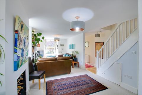 3 bedroom semi-detached house for sale, MEONSTOKE