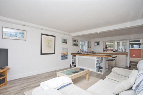 undefined, Castle Bay, Sandgate, Folkestone, Kent, CT20
