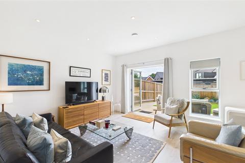 undefined, Mindenhurst Road, Camberley GU16