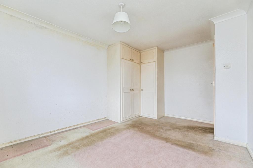 Pbox-bedroom-326009.jpg