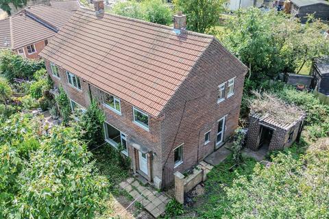 Hucknall Crescent, Gedling, Nottingham