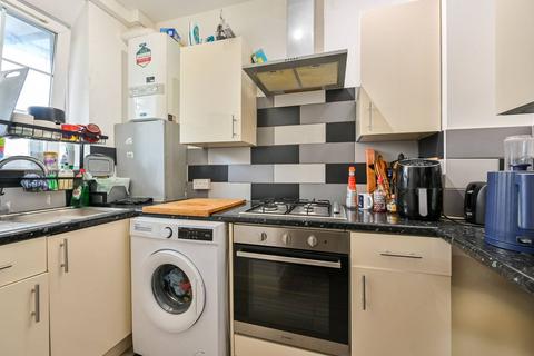 2 bedroom flat for sale, Law Street, London Bridge, London, SE1