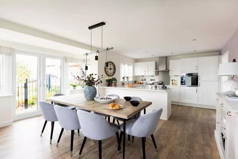 5 bedroom detached house for sale, Clavering Park, Cooden, Bexhill