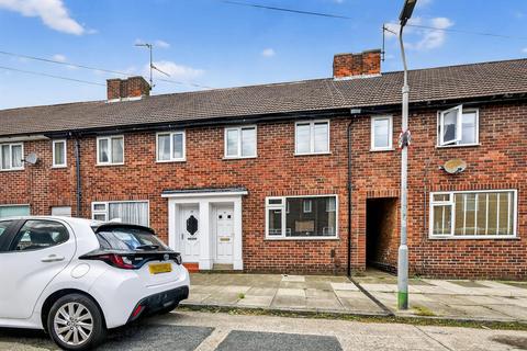 3 bedroom terraced house for sale, Chatsworth Terrace, York
