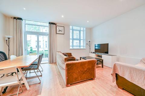 2 bedroom flat for sale, Bromyard House, East Acton, London, W3