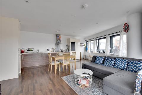 2 bedroom apartment for sale, Lambarde Square, London, SE10