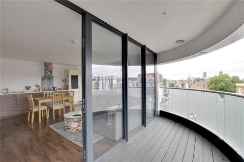 2 bedroom apartment for sale, Lambarde Square, London, SE10