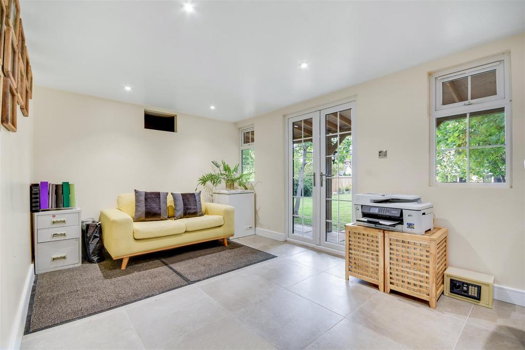 DSC 0802-DSC 0806.jpg