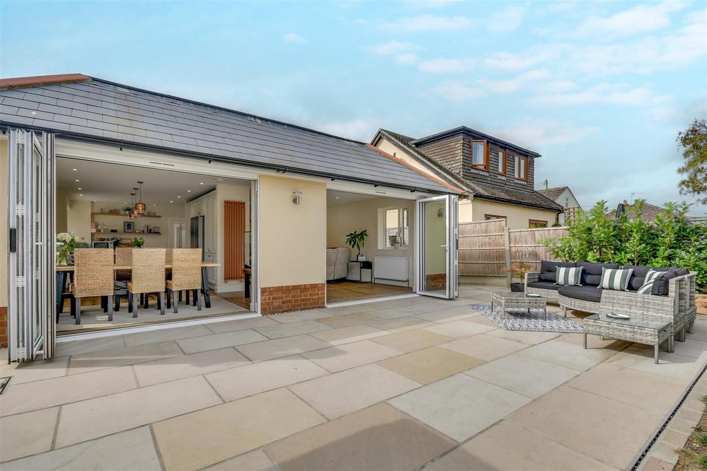 DSC 0597-DSC 0601 copy.jpg