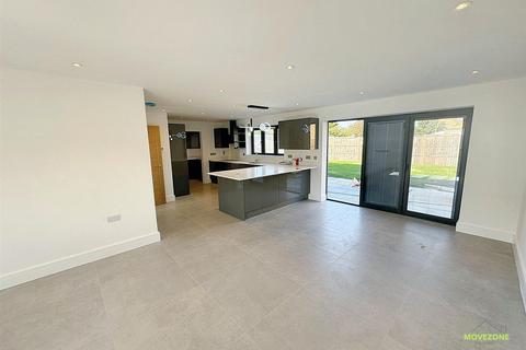 3 bedroom house for sale, Britten Close, Tonbridge, TN10