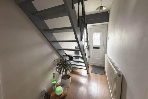 40 Valley New Road, Royton, Oldham, OL2 6BN