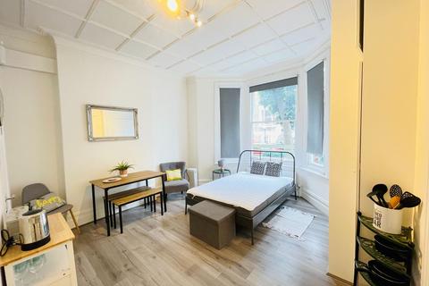 undefined, London NW8