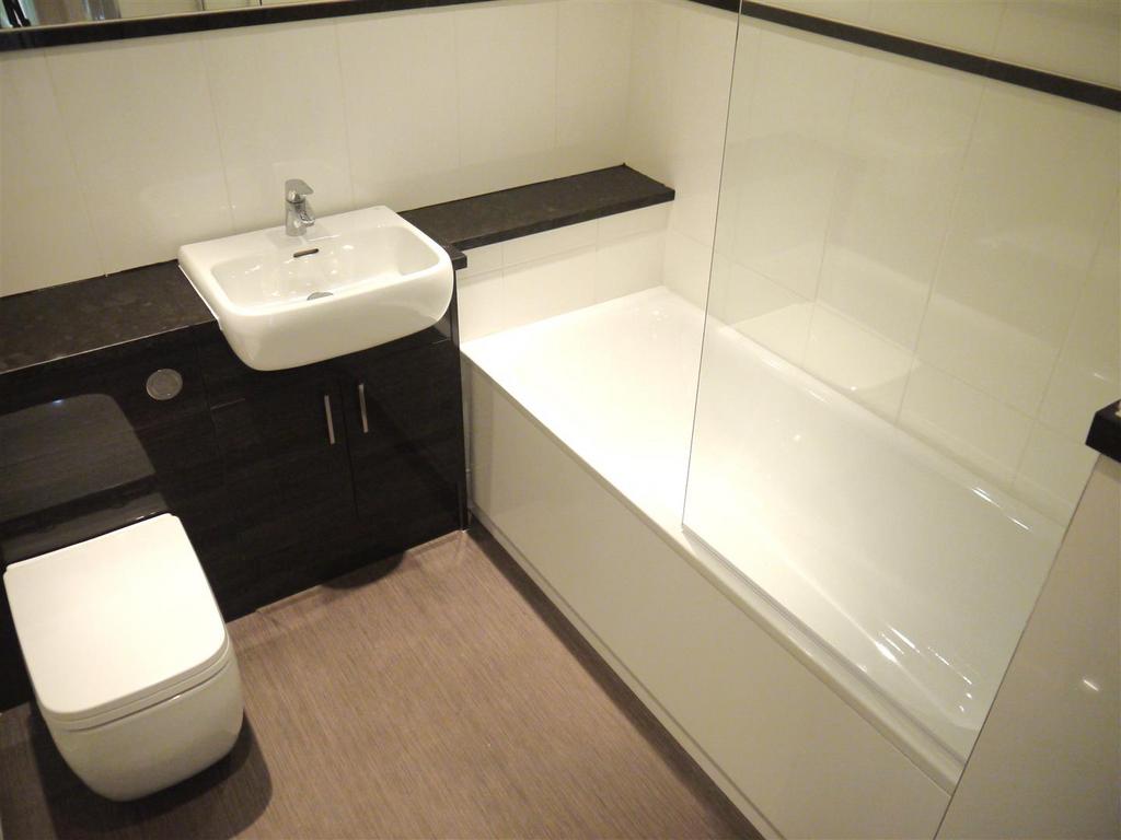 Bathroom - 2.jpg