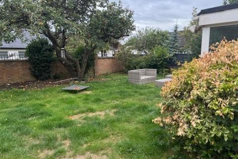 2 Westfields Road, London, W3 0AP