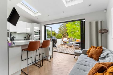 4 bedroom semi-detached house for sale, Thorley Hill, Bishop's Stortford, Hertfordshire, CM23
