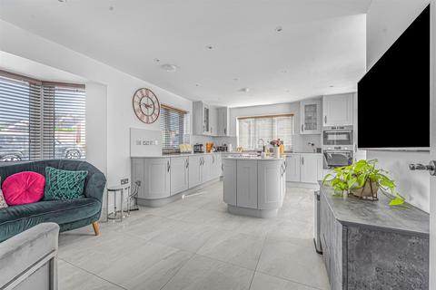 undefined, Leigh Woods Place, Silsoe